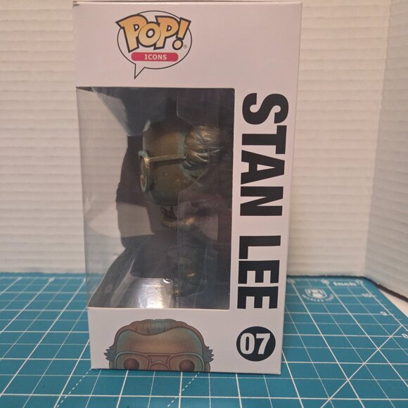 Funko POP Marvel Comics Stan Lee Hero Initiative 07 Vinyl Figure - Picture 2 of 6